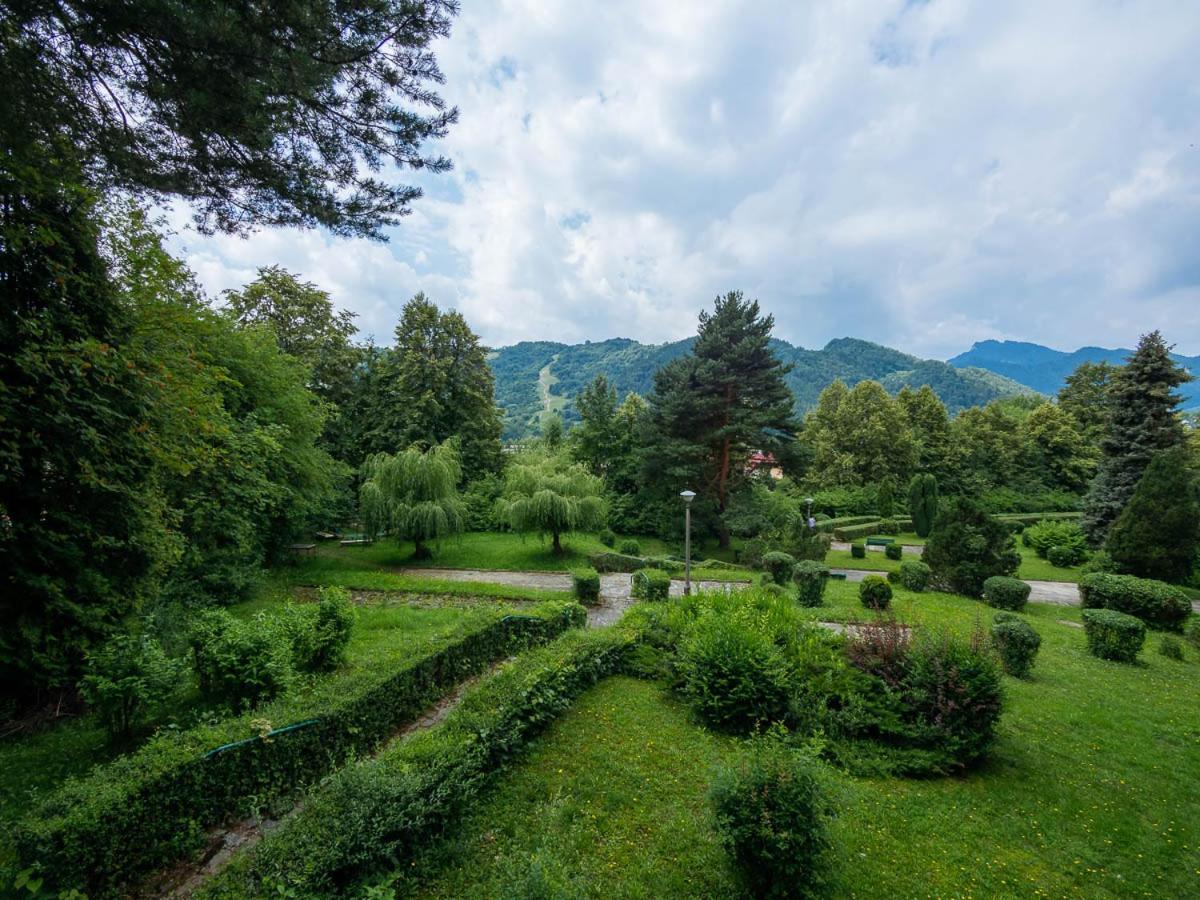 Nzoz Sanatorium Nauczyciel Znp Zg Apartment *